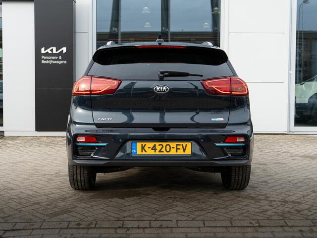 KIA e-Niro ExecutiveLine 64 kWh 3 Fase | Cruise | Clima | Camera | Carplay | Navi | Keyless | Stoelverwarming-verkoeling |