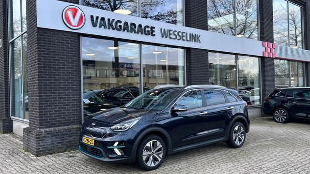 KIA e-Niro ExecutiveLine 64 kWh | SOH 100% | 3 Fase lader | Lederen bekleding |
