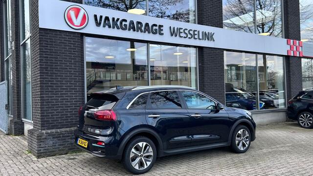 KIA e-Niro ExecutiveLine 64 kWh | SOH 100% | 3 Fase lader | Lederen bekleding |