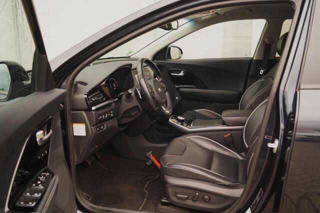 KIA e-Niro ExecutiveLine 64kWh -LEER-NAVI-ECC-CAM-