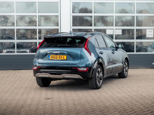 KIA e-Niro EV Plus 64.8 kWh l Lederlook bekleding l Stoelverwarming l El. verstelbare stoelen l