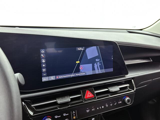 KIA e-Niro EV 64.8 KWh Nieuw model / Light Edition / Cruise-Adaptief / Navi Full Map / Apple Carplay / Airconditioning Fabrieksgarantie
