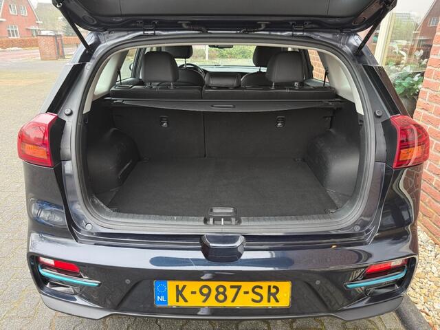 KIA e-Niro DynamicLine 64 kWh FASE 3 / SOH 100% / CAMERA / LED / NAVI / CLI