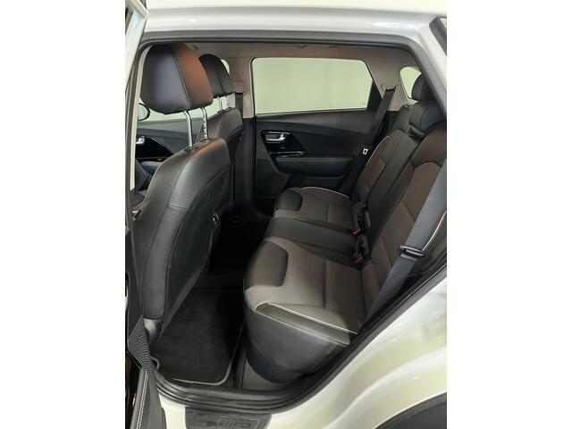 KIA e-Niro DynamicLine 64 kWh 1E EIGN/ECC/CAMERA/3 FASE/94,9% SOH