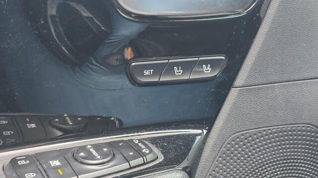 KIA e-Niro ExecutiveLine 64 kWh | NAP | DOH | ACC | Leder | Memory | Carplay | Stoel & Stuurverwarming & verkoeling