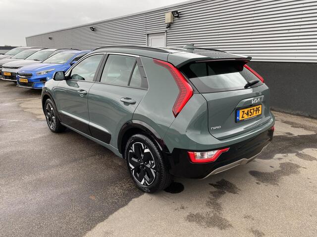 KIA e-Niro EV DynamicLine 64.8 kWh navigatie Apple CarPlay/Android Auto, NL-AUTO! parkeersensoren v&a, achteruitrij camera, adaptieve cruise control, BTW-auto
