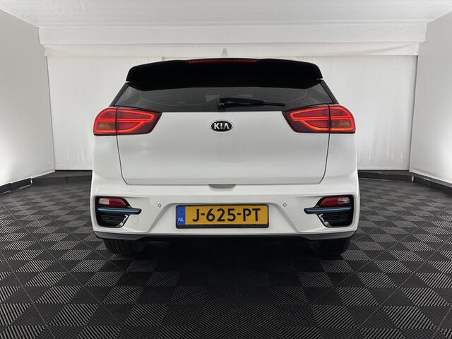 KIA e-Niro DynamicLine 64 kWh [ 3-Fase ] {SOH-100%} (INCL-BTW) Aut.*LEATHER-FABRIC | NAVI-FULLMAP | DAB+ | ADAPTIVE-CRUISE | CAMERA | HEATED-COMFORTSEATS | KEYLESS | DIGI-COCKPIT | SHIFT-PADDLES | CARPLAY | LANE-ASSIST | ...