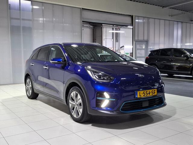 KIA e-Niro ExecutiveLine 64 kWh Trekhaak, Stoel en stuur verwarming, Apple Carplay/Android Auto, Navigatie, Camera.