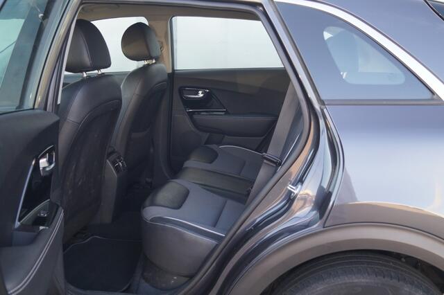 KIA e-Niro DynamicLine 64kWh -SOH100%-NAVI-ECC-CAM-