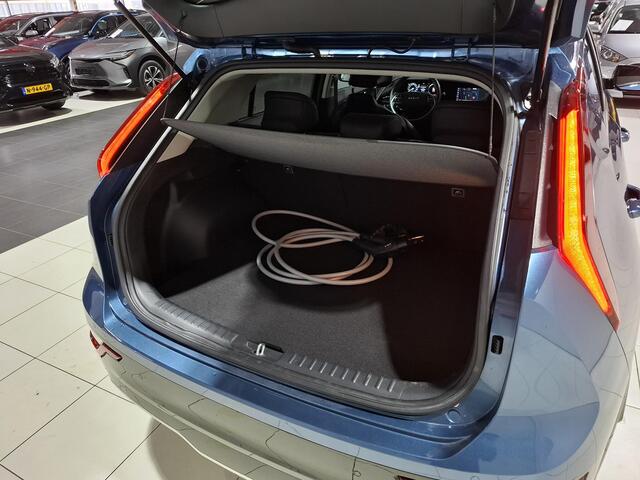 KIA e-Niro EV Edition Advanced 64.8 kWh Stoel en Stuur verwarming, Apple Carplay/Android Auto, Camera, Navigatie.