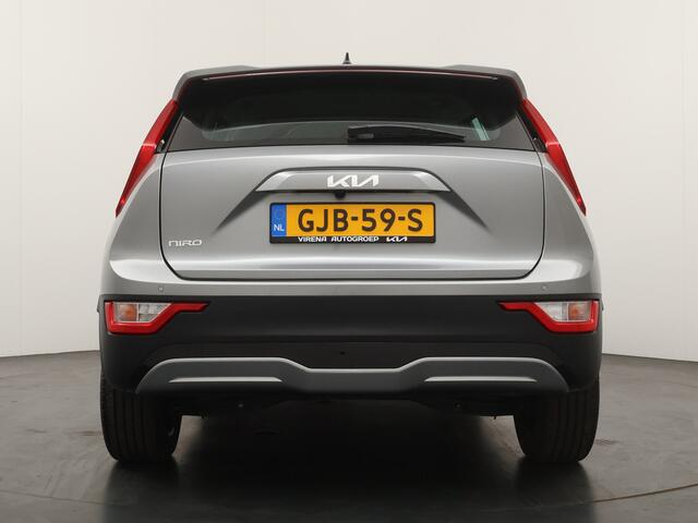 KIA e-Niro EV Light Edition 64.8 kWh - SOH 99,5% - Achteruitrijcamera - Parkeersensoren achter - Navigatie - Apple Carplay / Android Auto - Fabrieksgarantie tot 08-2031