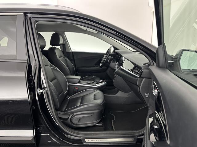 KIA e-Niro ExecutiveLine 64 kWh [ 3-Fase ] {SOH-100%} (INCL-BTW) Aut.*LEATHER | FULL-LED | NAVI-FULLMAP | ADAPTIVE-CRUISE | CAMERA | MEMORY-PACK | LANE-ASSIST | KEYLESS | DIGI-COCKPIT | PRIVACYGLASS | SHIFTPADDLES | 17"ALU*