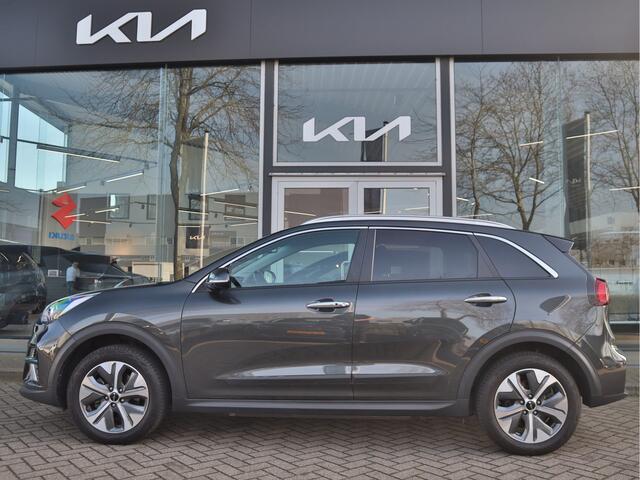 KIA e-Niro Edition 64 kWh 3-Fase | Navigatie | Camera | Stoel/Stuurverwarming | ECC-Airco | Trekhaak | Tot 10Jr. Kia Garantie |