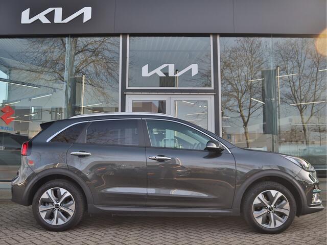 KIA e-Niro Edition 64 kWh 3-Fase | Navigatie | Camera | Stoel/Stuurverwarming | ECC-Airco | Trekhaak | Tot 10Jr. Kia Garantie |