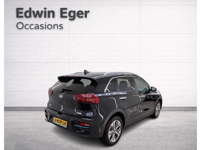KIA e-Niro ExecutiveLine 64 kWh | Warmtepomp | Apple Carplay/Android | SOH 100% | Cruise control ad | Led