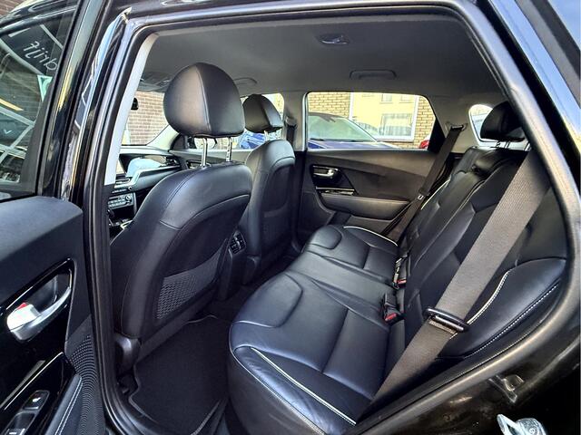 KIA e-Niro ExecutiveLine 64 kWh 3-Fase, Leer, Camera, Stoel/Stuur Verwarming