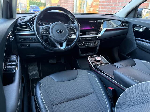 KIA e-Niro DynamicLine 64 kWh FASE 3 / STOELVERW. / STUURVERW. / CAMERA / R