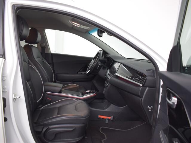 KIA e-Niro ExecutiveLine 64 kWh | 3-fase o Warmtepomp o Leder o Keyless