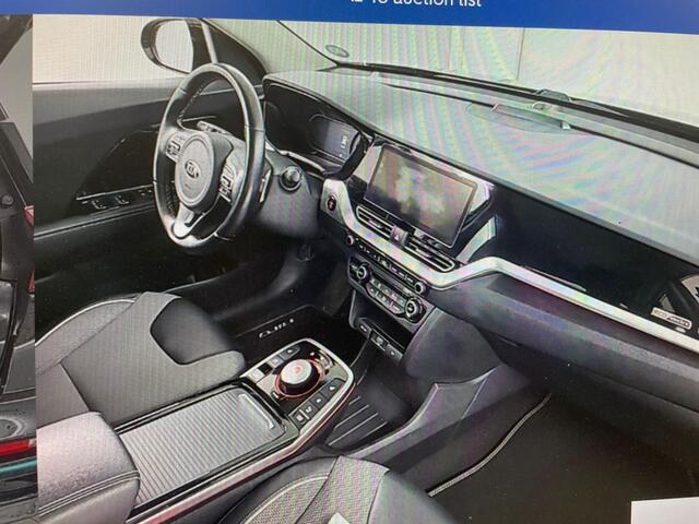 KIA e-Niro DynamicLine 64 kWh 3 FASE / CAMERA / CARPLAY / ANDROID / DAB+ /