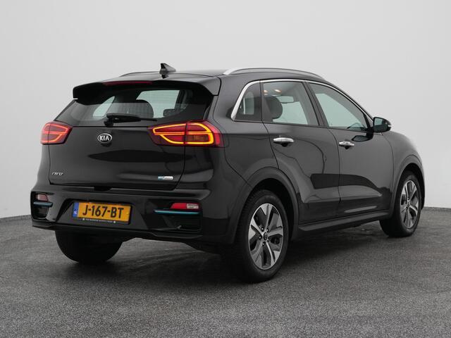 KIA e-Niro DynamicLine 64 kWh | CAMERA | KEYLESS | ADAPTIVE | STOEL- EN STUURVERW.
