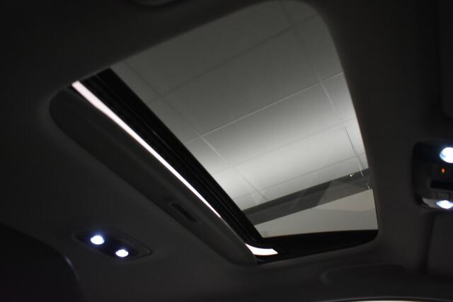 KIA e-Niro EV ExecutiveLine 64.8 kWh SOH 100% Pano Cam Vol Leder Dhoek El-Aklep + Stoel