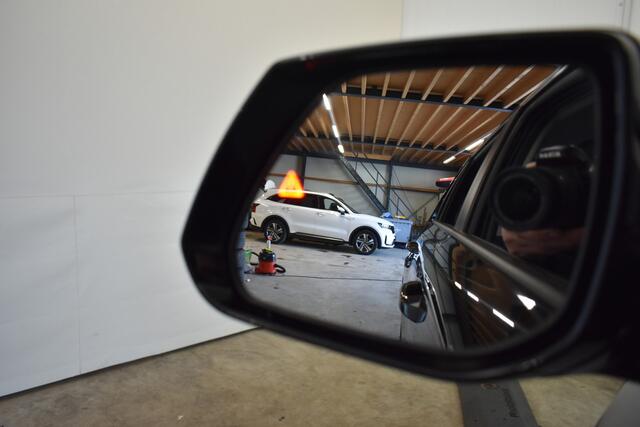 KIA e-Niro EV ExecutiveLine 64.8 kWh SOH 100% Pano Cam Vol Leder Dhoek El-Aklep + Stoel