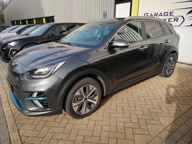 KIA e-Niro DynamicPlusLine 64 kWh Trekhaak Navigatie Camera Carplay Stoel-Stuurverwarming