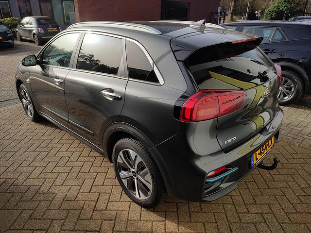 KIA e-Niro DynamicPlusLine 64 kWh Trekhaak Navigatie Camera Carplay Stoel-Stuurverwarming