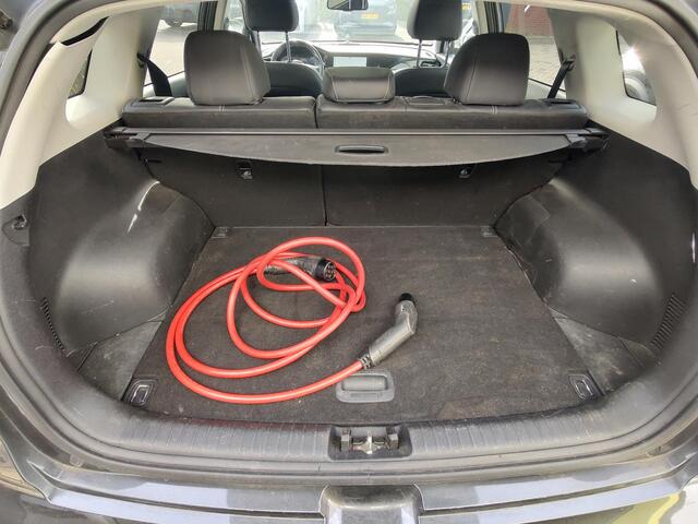 KIA e-Niro DynamicPlusLine 64 kWh Trekhaak Navigatie Camera Carplay Stoel-Stuurverwarming