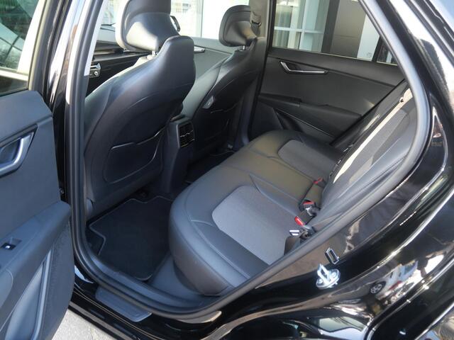 KIA e-Niro EV Light Advanced 64.8 kWh | Carplay | Camera | Stoel-stuurverwarming |