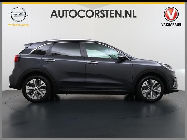KIA e-Niro ExecutiveLine 64kWh SOH 100% Leder Warmtepomp Elek.Stoel+Memory JBL®-Audio Pdc Navi Ecc Camera Apple Carplay Android Auto Stoelverwarming+Koeling Stuurverwarming Lmv Privacy Glas DAB Vess Lane Assist Blind Spot Origineel Nederlandse Auto Dealeronderhouden