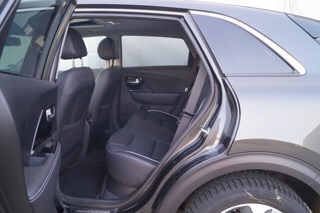 KIA e-Niro ExecutiveLine 64kWh -LEER-S.DAK-NAVI-ECC-CAM-