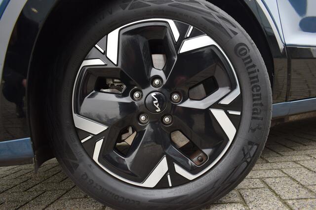 KIA e-Niro EV Edition Advanced 64.8 kWh | Navigatie | Camera | Leder | Stoel+StuurVerwarming | Cruise Control Adaptief | Tot 10Jr. Kia-Garantie |