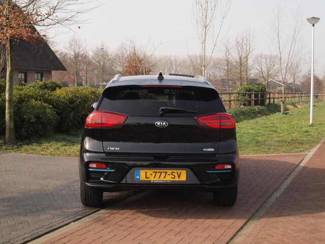 KIA e-Niro DynamicPlusLine 64 kWh | Panoramadak | Apple Carplay | Cruise Control | FASE 3 |
