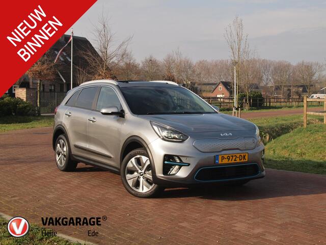 KIA e-Niro DynamicPlusLine 64 kWh | SOH 100% | Fase 3 | Panoramadak | Camera | Apple Carplay | Cruise Control