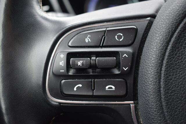 KIA e-Niro Edition 64 kWh | Stuur + Stoelverwarming | Navigatie | Adaptieve Cruise Control | Tot 10Jr. Kia Garantie