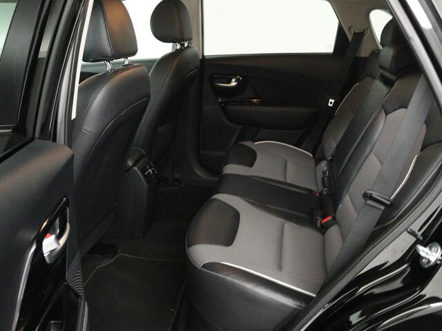 KIA e-Niro DynamicPlusLine 64 kWh | Camera | Dode Hoek Sensor | Navigatie | Adaptive Cruise Control | Stoel & Stuurverwarming |