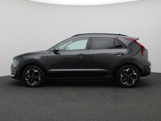 KIA e-Niro EV Edition Advanced 64.8 kWh 204PK Trekhaak, Warmtepomp, Achteruitrijcamera, Keyless, Stoel-Stuurverwarming, Navi, 17" LM Velgen, Parkeersensoren voor en achterzijde, Side Assist