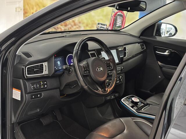 KIA e-Niro ExecutiveLine 64 kWh | Volledig dealeronderhouden | 100% SOH | JBL | Hoge instap |