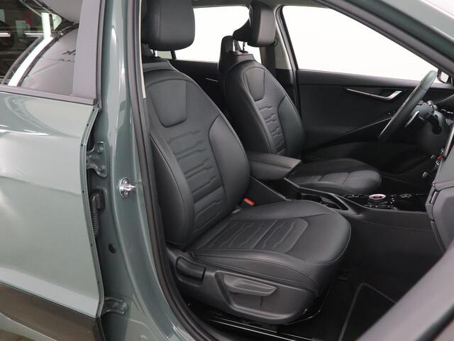 KIA e-Niro EV Plus 64.8 kWh | Schuif / Kanteldak | Stoel/Stuurwielverwarming | Elektr. Achterklep | Led Koplampen | Sfeerverlichting |