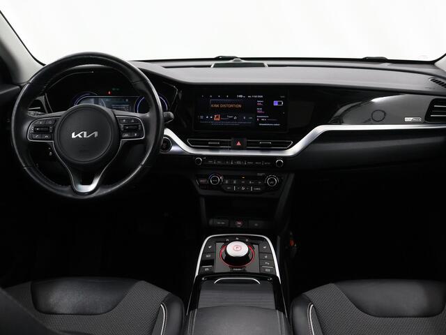 KIA e-Niro DynamicPlusLine 64 kWh | Panoramadak | Stoel/Stuurwielverwarming | Adaptieve Cruise Control | Keyless Go | LED Koplampen |