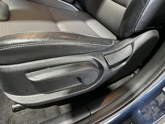 KIA e-Niro DynamicLine 64 kWh | Voorstoel verwamd | Cruise control |