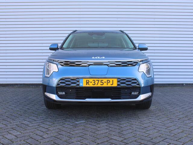 KIA e-Niro EV DynamicLine 64.8 kWh | Trekhaak | Clima | Camera | Cruise adapt. | Apple Carplay/Android Auto | Navi | 17" LM |
