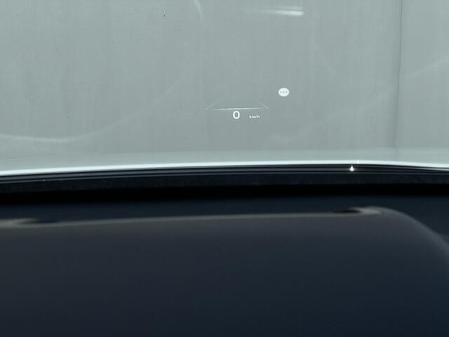 KIA e-Niro EV DynamicPlusLine 64.8 kWh / Fabrieksgarantie van 7 jaar mogelijk < 150.000km / Accu SoH 100% / Schuifdak / Leder / HUD / CCS snel laden / Elektr. klep / Camera / Stuur- en stoelverwarming / Navigatie / Apple Carplay Android / 17" LM wielen /