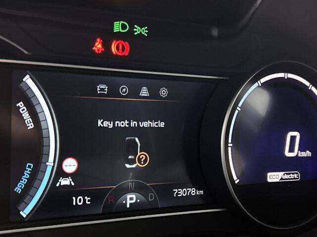 KIA e-Niro DynamicPlusLine 64 kWh Stoelverwarming | Adaptive cruise control | Navigatie | Apple Carplay Kia-paasweekend