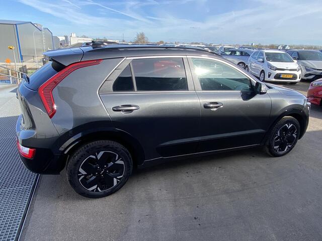 KIA e-Niro EV Light Advanced 64.8 kWh Nederlandse auto, stoel- & stuurverwarming, navigatie, Apple CarPlay/Android Auto, boekjes compleet, dealer onderhouden!