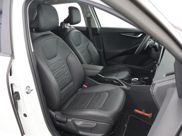 KIA e-Niro EV DynamicPlusLine 64.8 kWh | Trekhaak | Panoramadak | Stoel/Stuurwielverwarming | Head-Up Display | Dodehoek detectie |