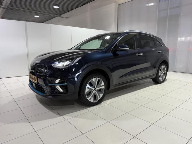 KIA e-Niro ExecutiveLine 64 kWh Stoel en Stuur verwarming, Schuif kantel dak, Apple Carplay/Android Auto.