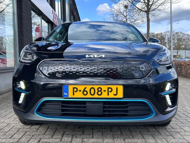 KIA e-Niro DynamicPlusLine 64 kWh | SOH 100% | schuif- k dak | Apple cp/Android auto |