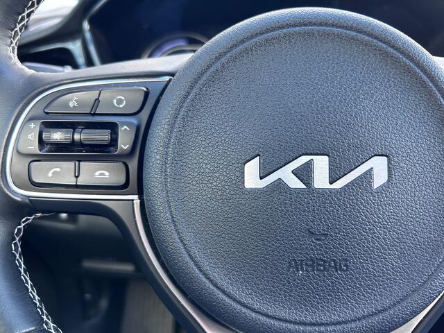 KIA e-Niro DynamicPlusLine 64 kWh | SOH 100% | schuif- k dak | Apple cp/Android auto |